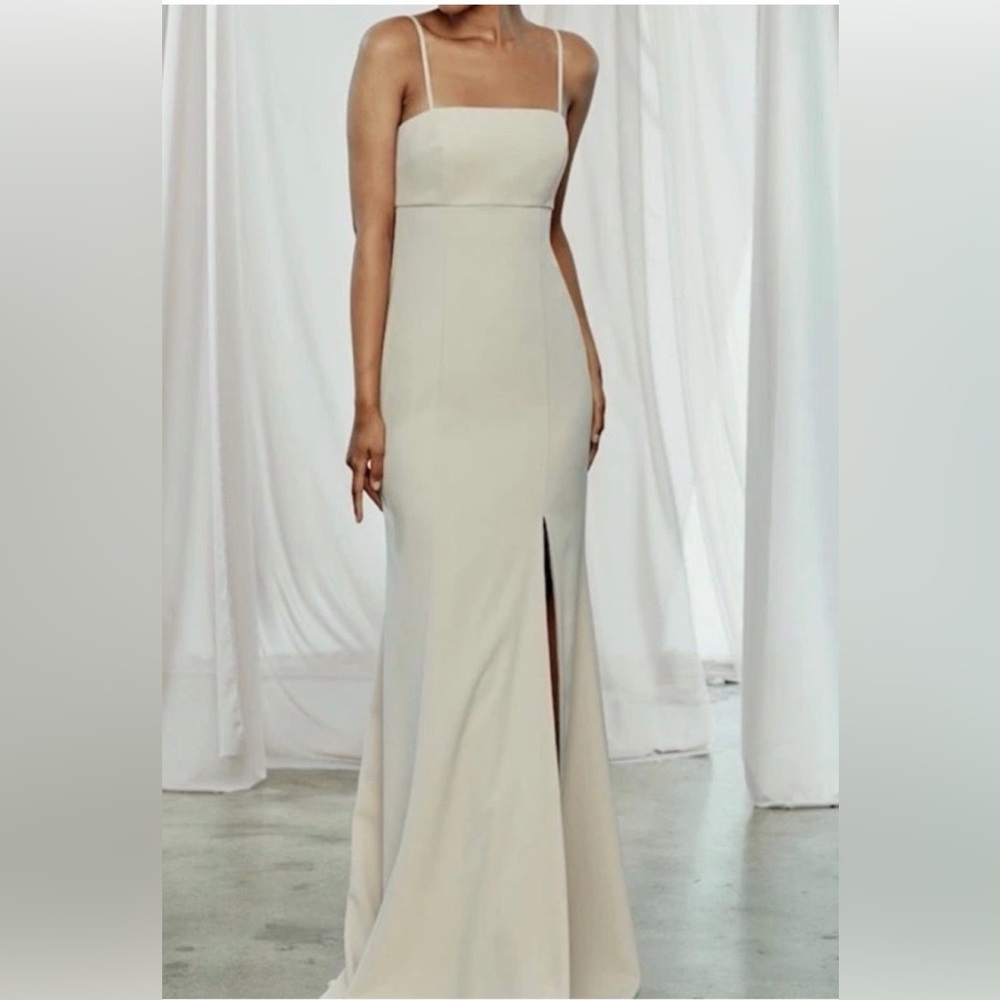 Ámsale Elegant Cream Maxi Dress